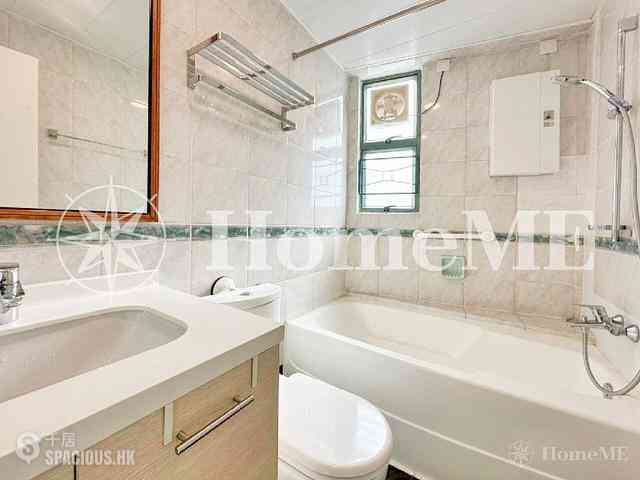 Pok Fu Lam - Bisney Terrace 08