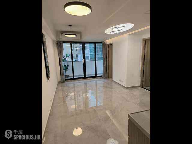 Wan Chai - Hong Kong Building (Mansion) 01