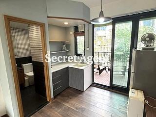 Soho - 65, Hollywood Road 05