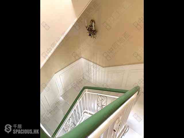 Shouson Hill - Bay Villas 05