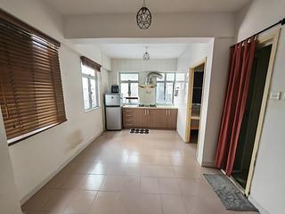 Central - Chung Shan House 02