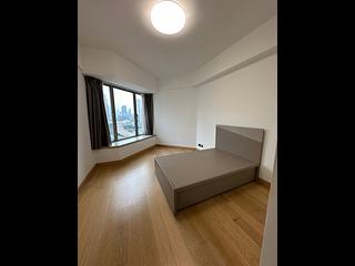 Hung Hom - Stars By The Harbour Block 3 09