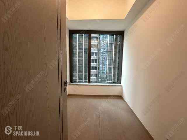 Wong Chuk Hang - The Southside Phase 3B Blue Coast 07