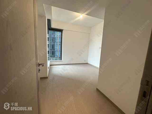 Wong Chuk Hang - The Southside Phase 3B Blue Coast 05