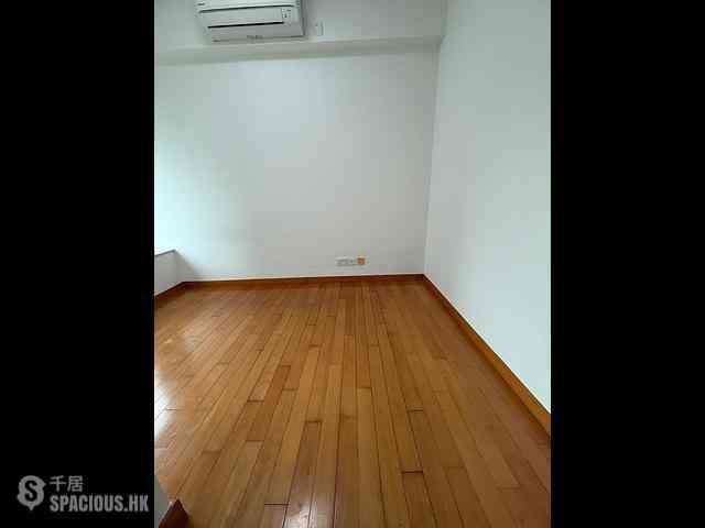 Wan Chai - The Zenith Phase 1 Block 2 02