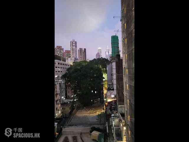 Sai Ying Pun - Tong Nam Mansion 05