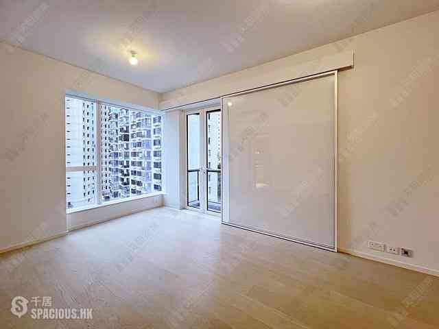 Wan Chai - 33 Kennedy Road 02