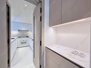 Wan Chai - 33 Kennedy Road 11