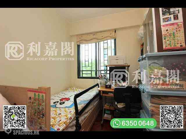 Clear Water Bay - Hillview Court 09