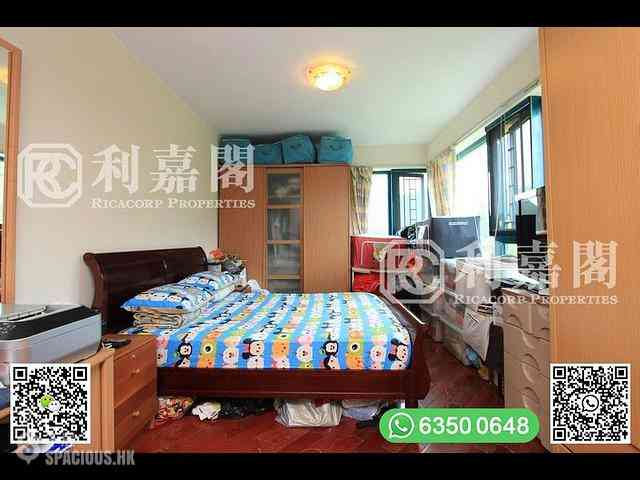 Clear Water Bay - Hillview Court 12