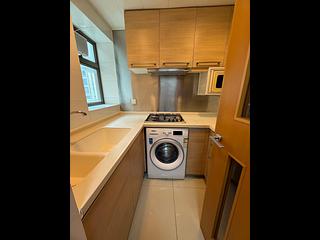 Wan Chai - The Zenith Phase 1 Block 2 06