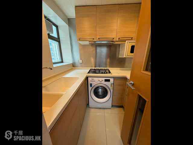 Wan Chai - The Zenith Phase 1 Block 2 06