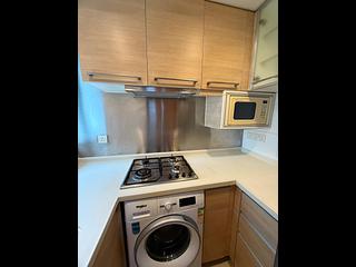 Wan Chai - The Zenith Phase 1 Block 2 07
