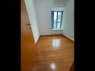 Wan Chai - The Zenith Phase 1 Block 2 10