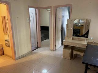 Sai Ying Pun - Tung Cheung Building 03