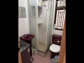 Sai Ying Pun - Tung Cheung Building 05