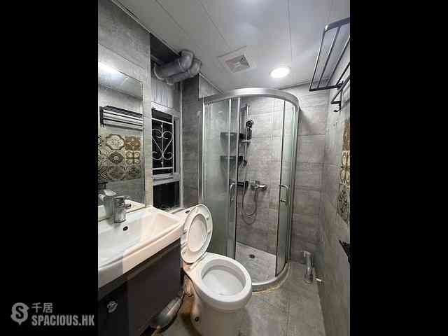 Tsim Sha Tsui - Long Kee Mansion 04