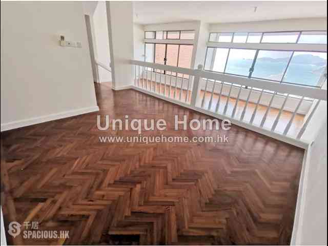 Chung Hom Kok - Coral Villas 04