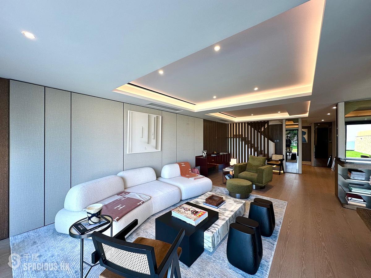 The Peak - Mountain View Block 27, Plantation Road 01