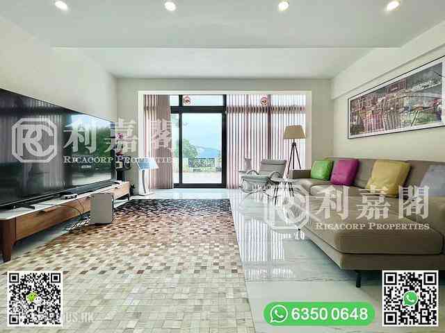 Clear Water Bay - Tai Hang Hau 12