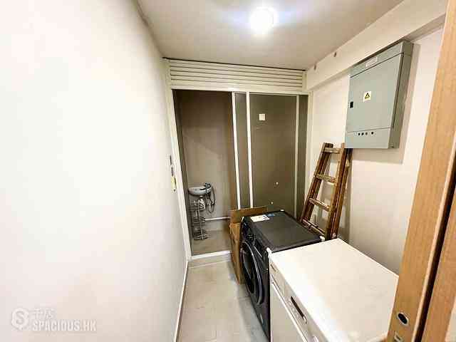 Wong Chuk Hang - Marinella 17