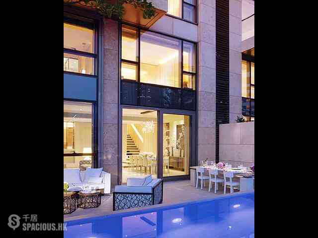 Wong Chuk Hang - Marinella Block 1 33