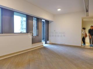 Mid Levels Central - 3, MacDonnell Road 02