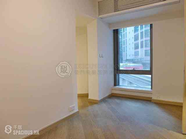 Mid Levels Central - 3, MacDonnell Road 04