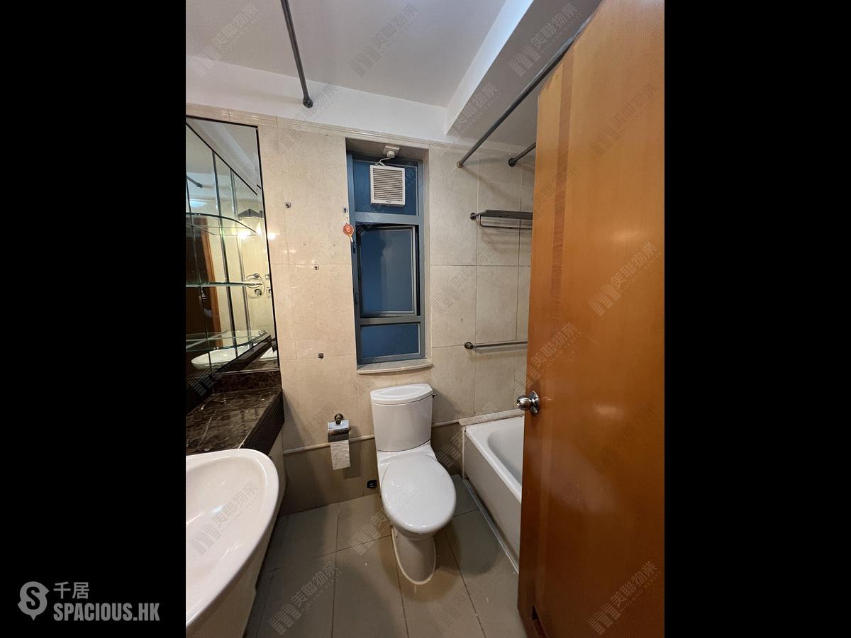 Tung Chung - Seaview Crescent Block 2 01