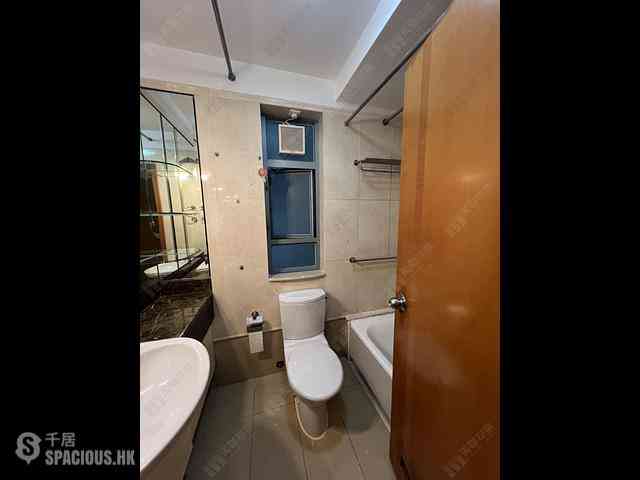Tung Chung - Seaview Crescent Block 2 01