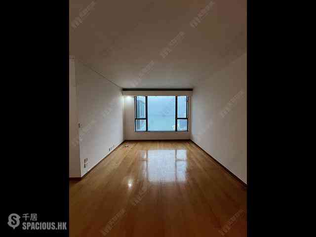 Tung Chung - Seaview Crescent Block 2 05