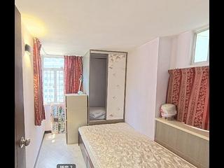 Kennedy Town - Pearl Court 06