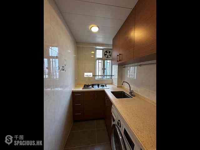 Causeway Bay - Elizabeth House 11