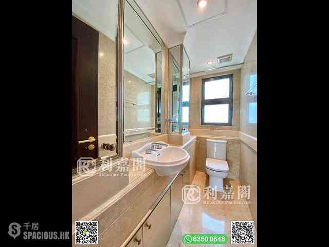 Clear Water Bay - The Portofino 11