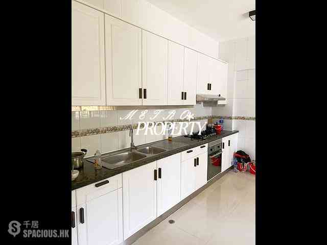Stanley - Belgravia Heights 12