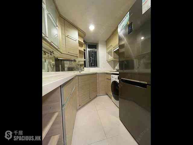 Tung Chung - Caribbean Coast Phase 4 Crystal Cove 02