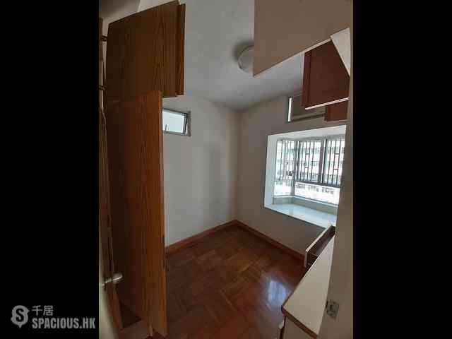 Quarry Bay - Wah Shun Gardens 03