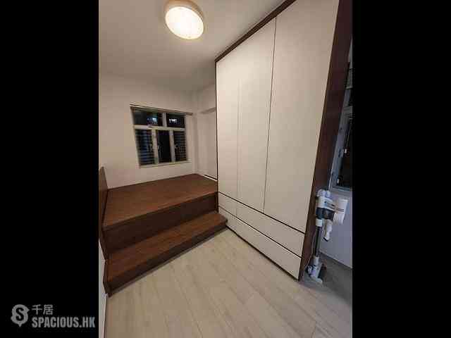 Tai Hang - Kanfield Mansion 06