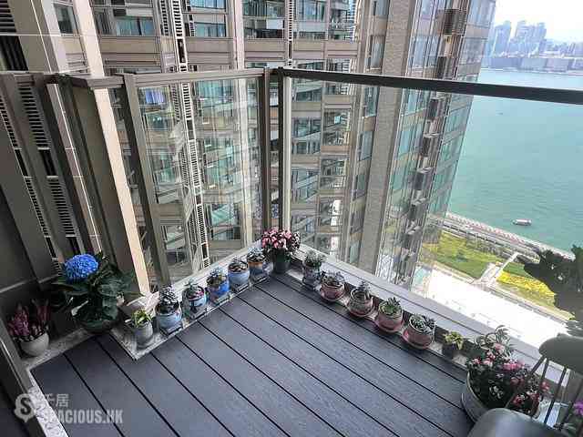 Fortress Hill - Harbour Glory Block 3 01