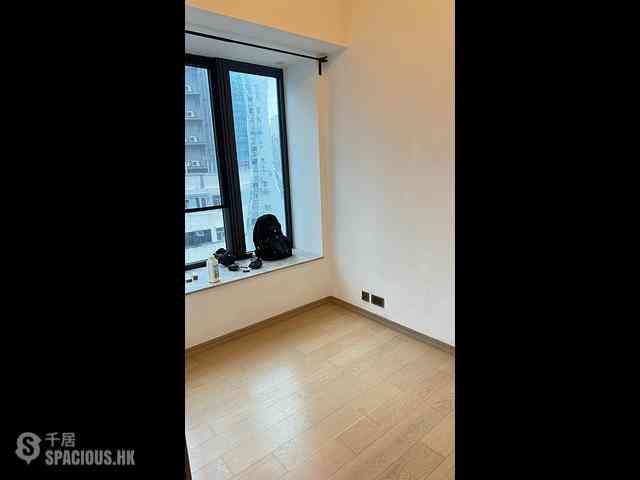 Causeway Bay - The Hemispheres 04