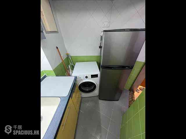Quarry Bay - Westlands Court Tsui Lan Mansion 02