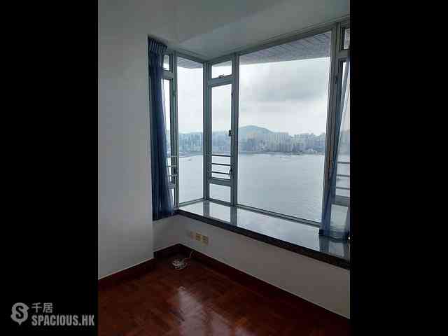 Quarry Bay - Royal Terrace 06