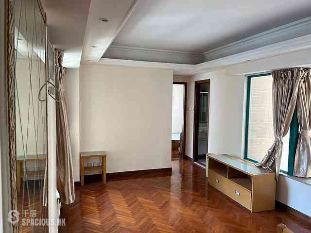 Causeway Bay - The Grandeur 01