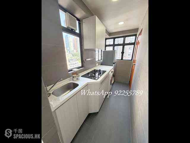 Sai Ying Pun - Flora Court 03