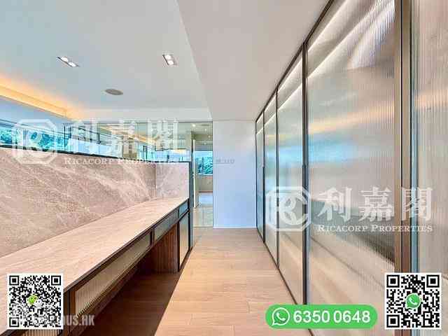 Clear Water Bay - Tai Hang Hau 26
