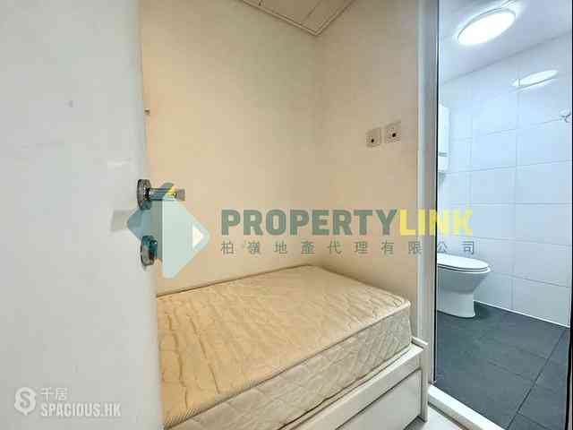 Soho - Centrestage Block 2 13