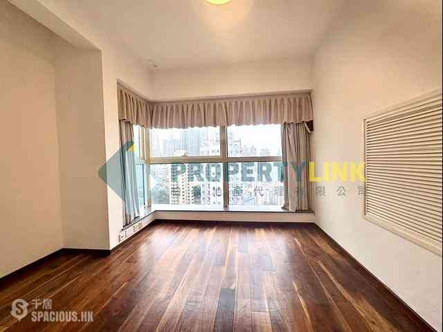 Soho - Centrestage Block 2 05