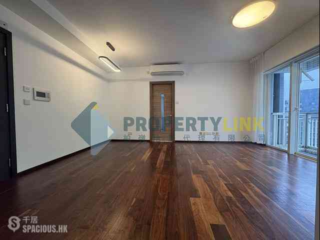Soho - Centrestage Block 2 18