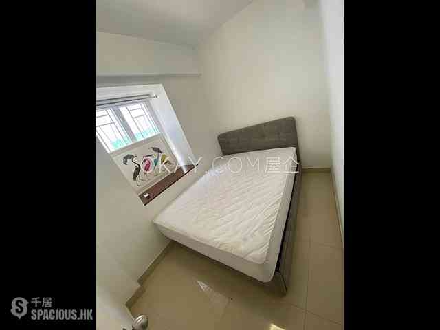 Kennedy Town - Shun Hing Building 11