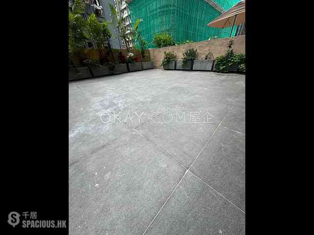 Kennedy Town - Shun Hing Building 12